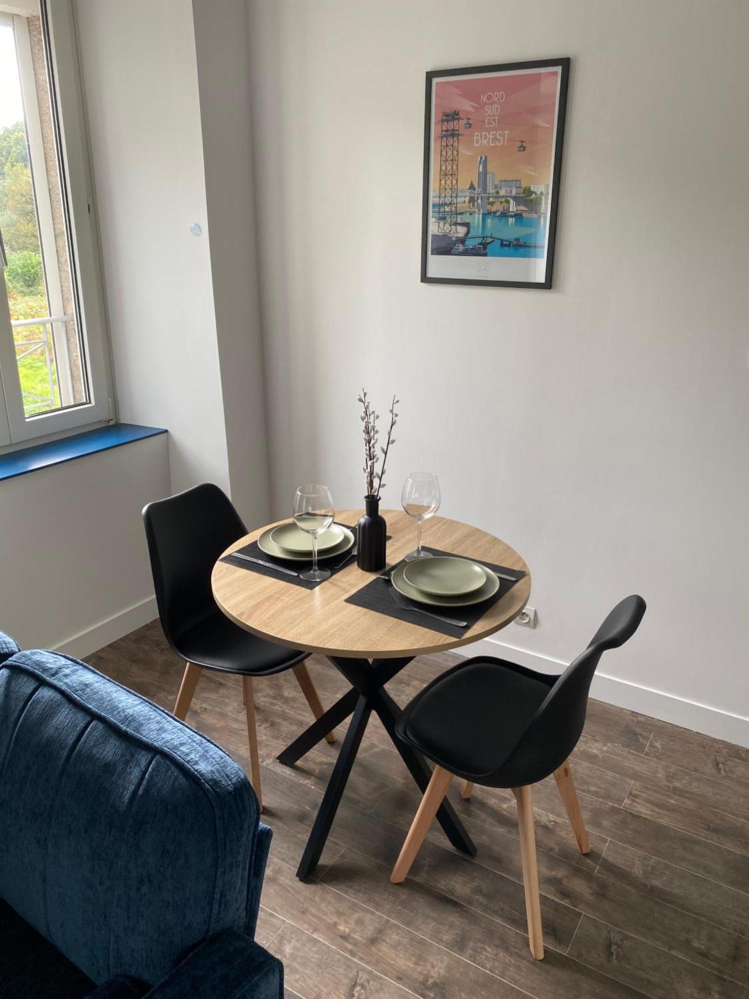 ברסט Appartement Moderne Proche Commerces מראה חיצוני תמונה